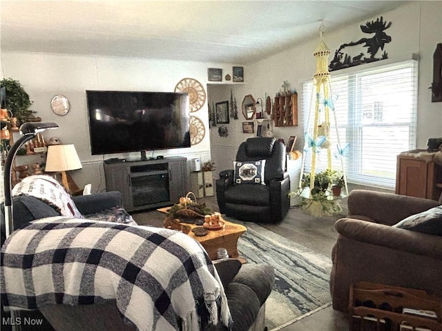 1229 Columbiana Lisbon Rd Unit 104, Columbiana, OH 44408 - view of living room