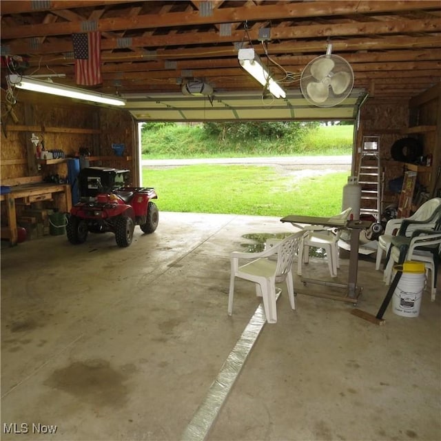 4018 Steubenville Rd SE, Amsterdam, OH 43903 - view of garage