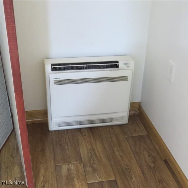 4018 Steubenville Rd SE, Amsterdam, OH 43903 - detailed view of heating unit and wood finished floors