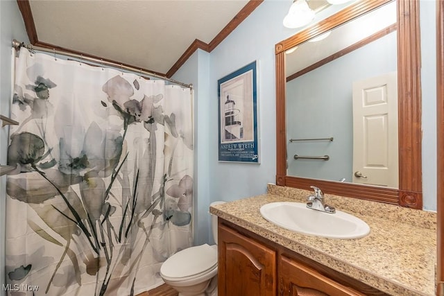 19 Pageant Ln, Olmsted Twp, OH 44138 - bathroom featuring crown molding, vanity, and a shower with shower curtain