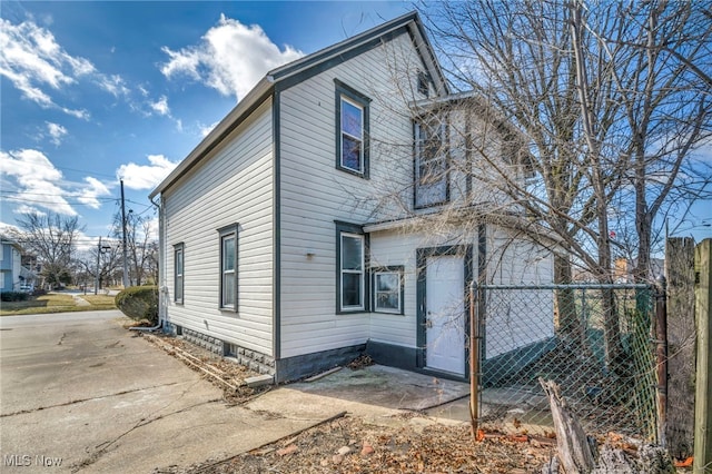 418 W 17th St, Lorain, OH 44052 - photo 5