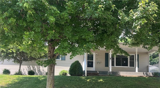 361 W Jefferson Ave, Mcconnelsville, OH 43756 - photo 1