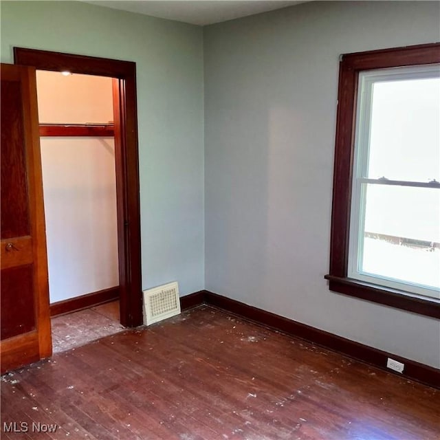 652 S Canal St, Canal Fulton, OH 44614 - photo 12