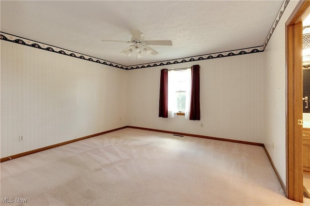 189 Park Place Dr, Wadsworth, OH 44281 - unfurnished room featuring ceiling fan and light colored carpet