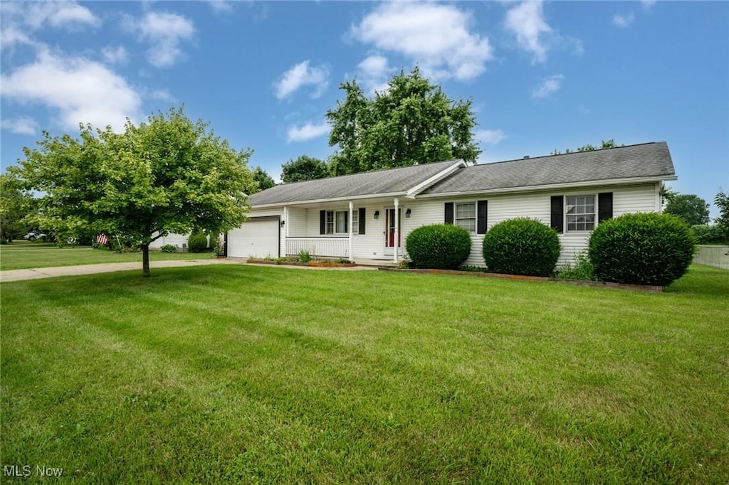 126 Darla Dr, Creston, OH 44217 - photo 1