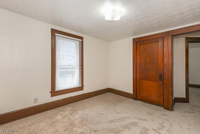 146 E Glenwood Ave, Akron, OH 44304 - photo 16