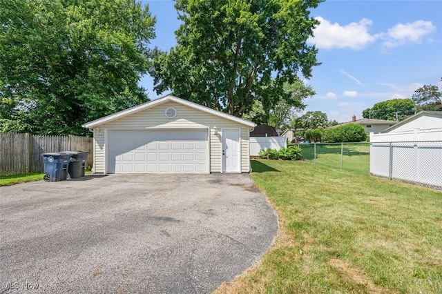 1586 Norledge Rd, Akron, OH 44305 - view of detached garage