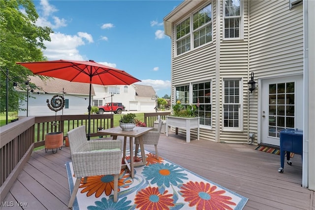 915 Cimarron Oval, Aurora, OH 44202 - view of deck