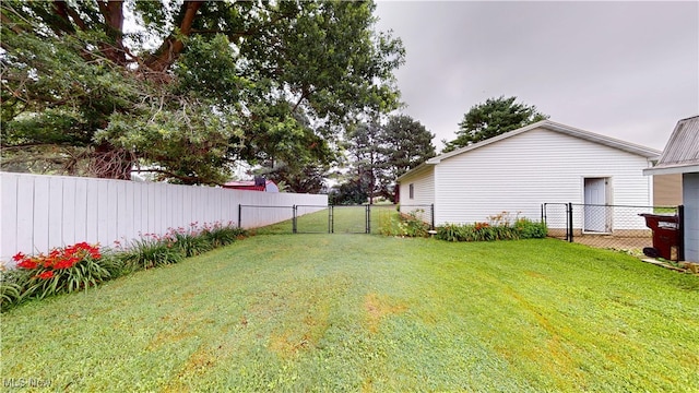 500 Elm St, Belpre, OH 45714 - fenced backyard with a gate