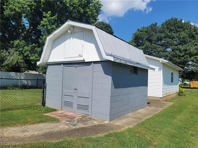 500 Elm St, Belpre, OH 45714 - view of shed