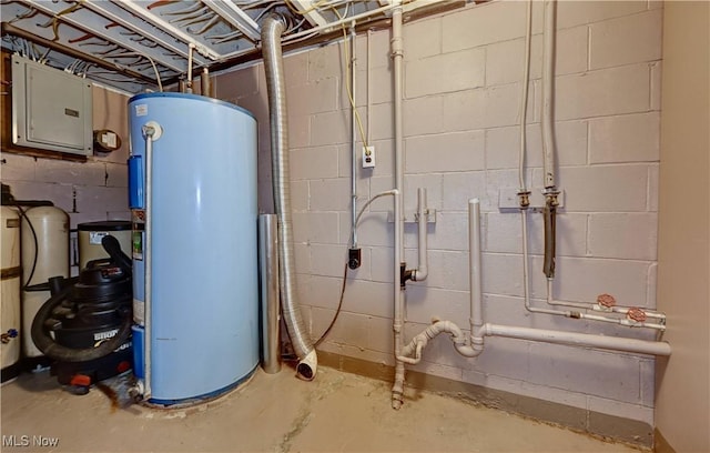 5882 Crooked Run Rd SW, New Philadelphia, OH 44663 - utility room with gas water heater and electric panel