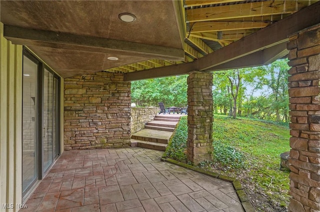 889 Eaton Ave, Akron, OH 44303 - view of patio / terrace