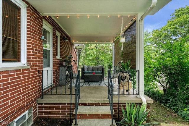 903 Robinson Ave, Barberton, OH 44203 - view of porch