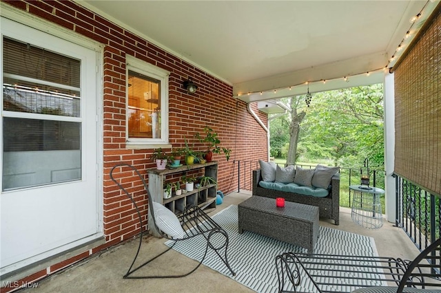 903 Robinson Ave, Barberton, OH 44203 - covered porch with an outdoor living space