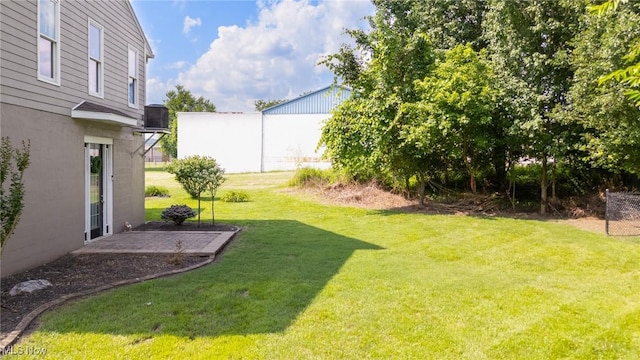 31 Anns Dr, Vienna, WV 26105 - view of green lawn