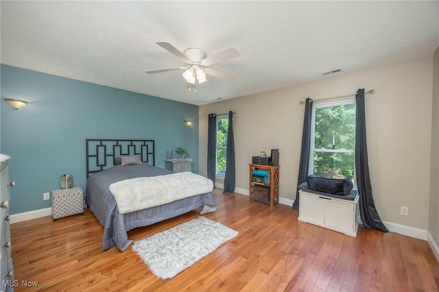 31 Anns Dr, Vienna, WV 26105 - bedroom with light wood-style floors and a ceiling fan