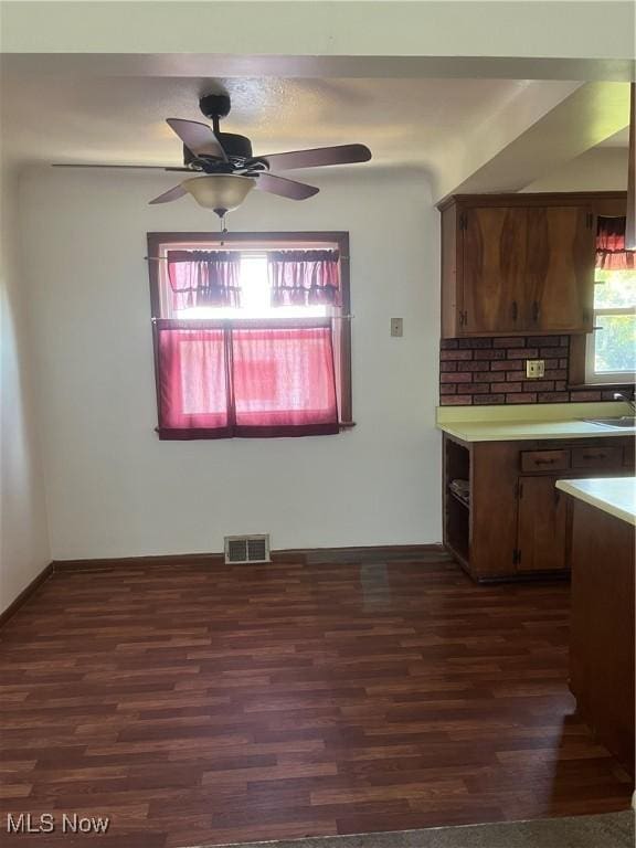 30326 Royalview Dr, Willowick, OH 44095 - photo 10
