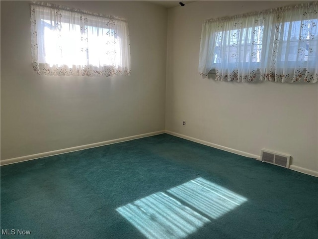 30326 Royalview Dr, Willowick, OH 44095 - photo 14