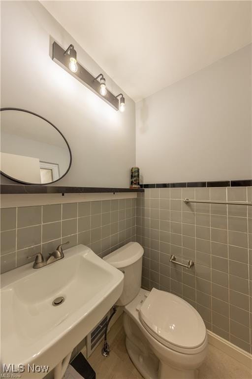 3488 Meadowbrook Blvd, Cleveland Heights, OH 44118 - photo 11