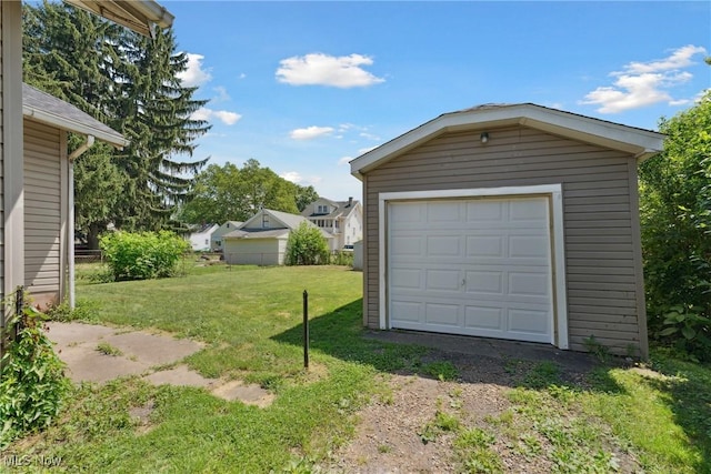 2602 Fletcher Ave NE, Canton, OH 44705 - detached garage featuring driveway