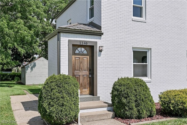 1146 Raff Rd SW, Canton, OH 44710 - entrance to property with brick siding