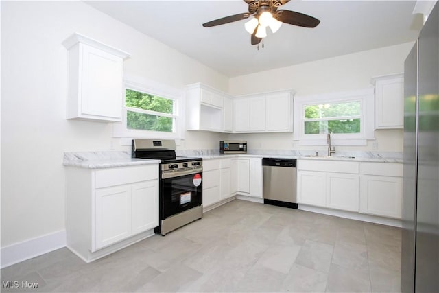 611 Garfield Ave, Orrville, OH 44667 - photo 4