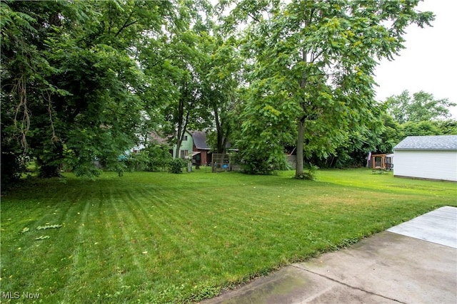 611 Garfield Ave, Orrville, OH 44667 - photo 25