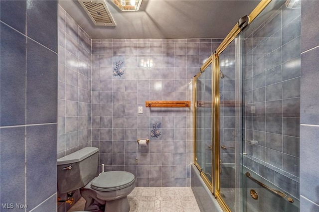 68 Caravel Pl, Wintersville, OH 43953 - full bathroom with toilet and bath / shower combo with glass door
