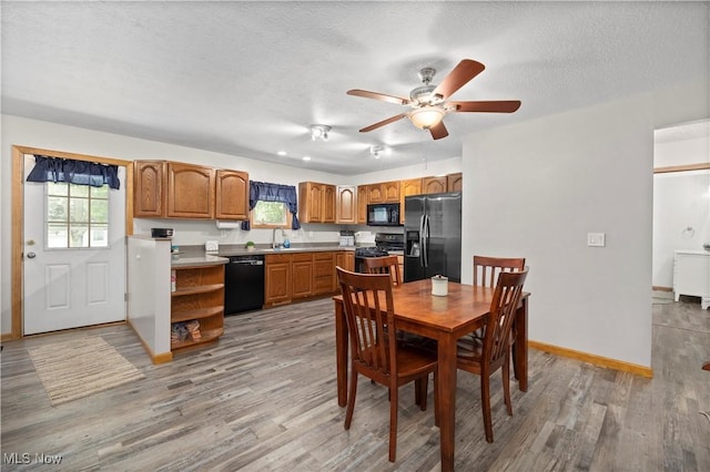 402 Barker St, Wellington, OH 44090 - photo 8