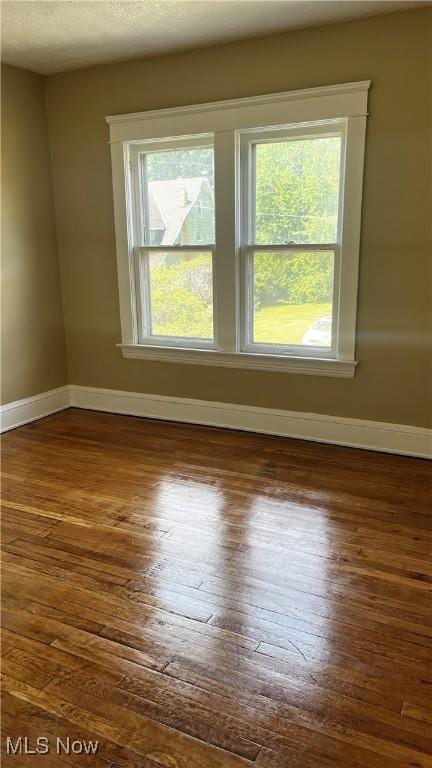 529 E 124th St, Cleveland, OH 44108 - photo 12