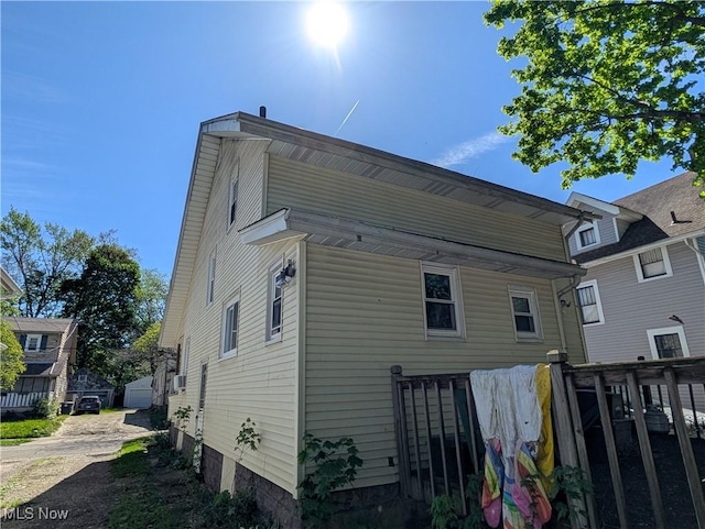1046 Big Falls Ave, Akron, OH 44310 - photo 6