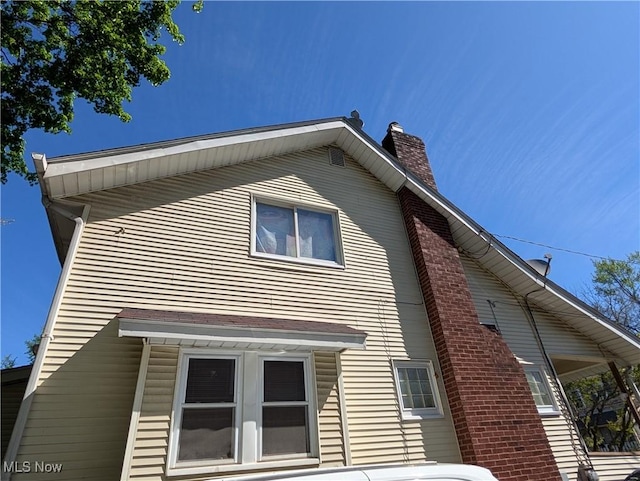 1046 Big Falls Ave, Akron, OH 44310 - photo 9
