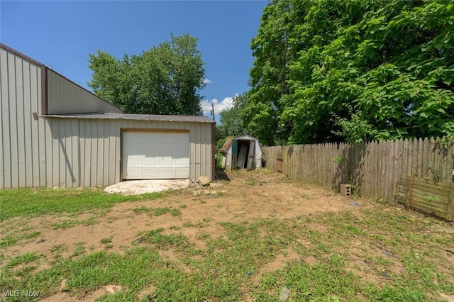 579 Chestnut St, Newcomerstown, OH 43832 - photo 23