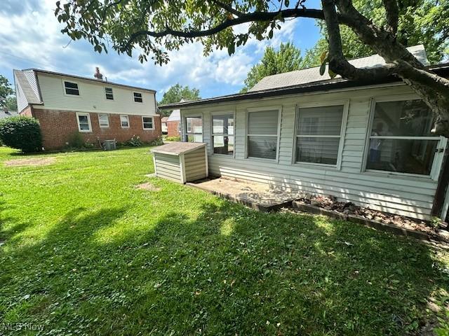 297 Chestnut St, Painesville, OH 44077 - photo 5