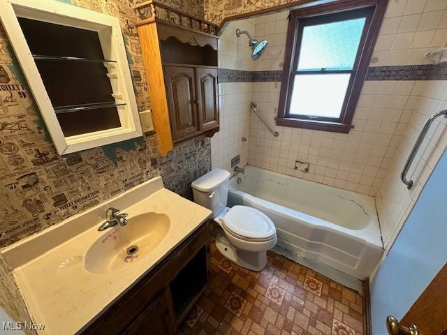 297 Chestnut St, Painesville, OH 44077 - photo 13