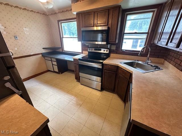 297 Chestnut St, Painesville, OH 44077 - photo 15