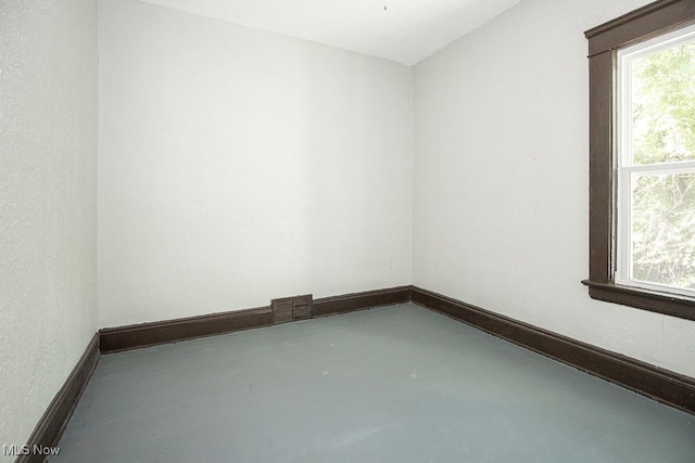 11701 Ablewhite Ave, Cleveland, OH 44108 - photo 27