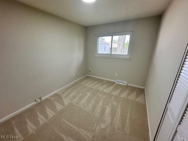 30115 Regent Rd, Wickliffe, OH 44092 - photo 9