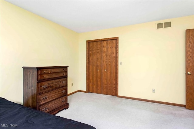 302 Brookpoint Cir, Wadsworth, OH 44281 - carpeted bedroom featuring baseboards
