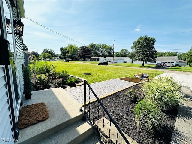 4235 Patricia Ave, Austintown, OH 44511 - view of grassy yard