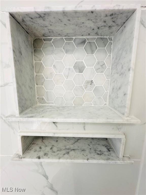 4235 Patricia Ave, Austintown, OH 44511 - detailed view of a sauna