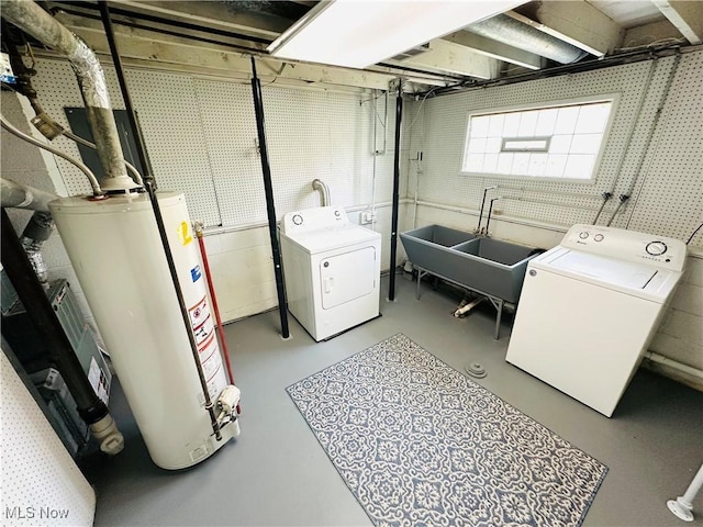 4235 Patricia Ave, Austintown, OH 44511 - laundry area with gas water heater and washing machine and clothes dryer