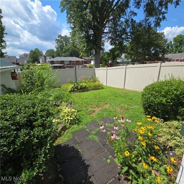 3303 Hemlock St, Parkersburg, WV 26101 - view of fenced backyard