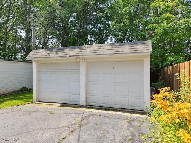 3622 Northcliffe Rd, University Heights, OH 44118 - view of detached garage