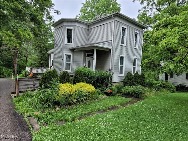 207 N Hambden St, Chardon, OH 44024 - photo 1