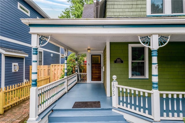 2905 Jay Ave, Cleveland, OH 44113 - view of exterior entry featuring a porch