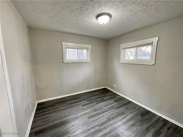 1853 Delia Ave, Akron, OH 44320 - photo 7