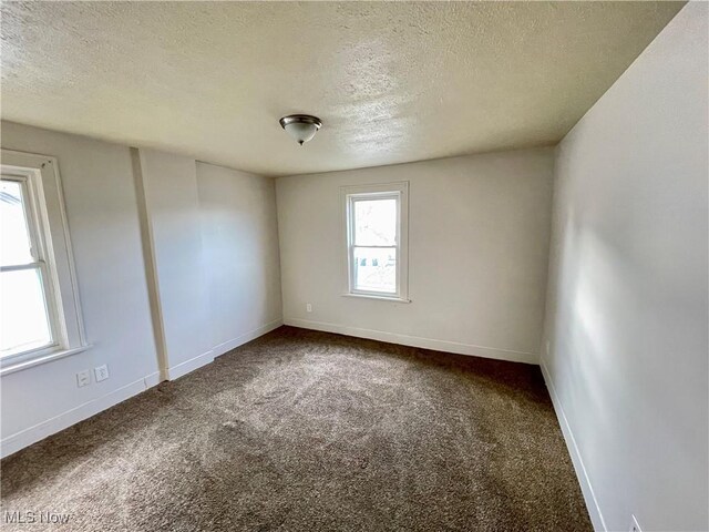 495 Elbon Ave, Akron, OH 44306 - photo 6