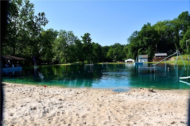 1511 Lake Front Dr, Salem, OH 44460 - water view featuring a forest
