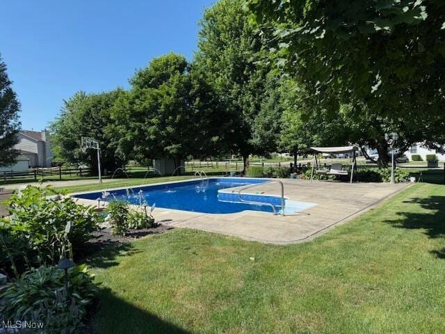 7813 Empire Ct, Holland, OH 43528 - photo 4